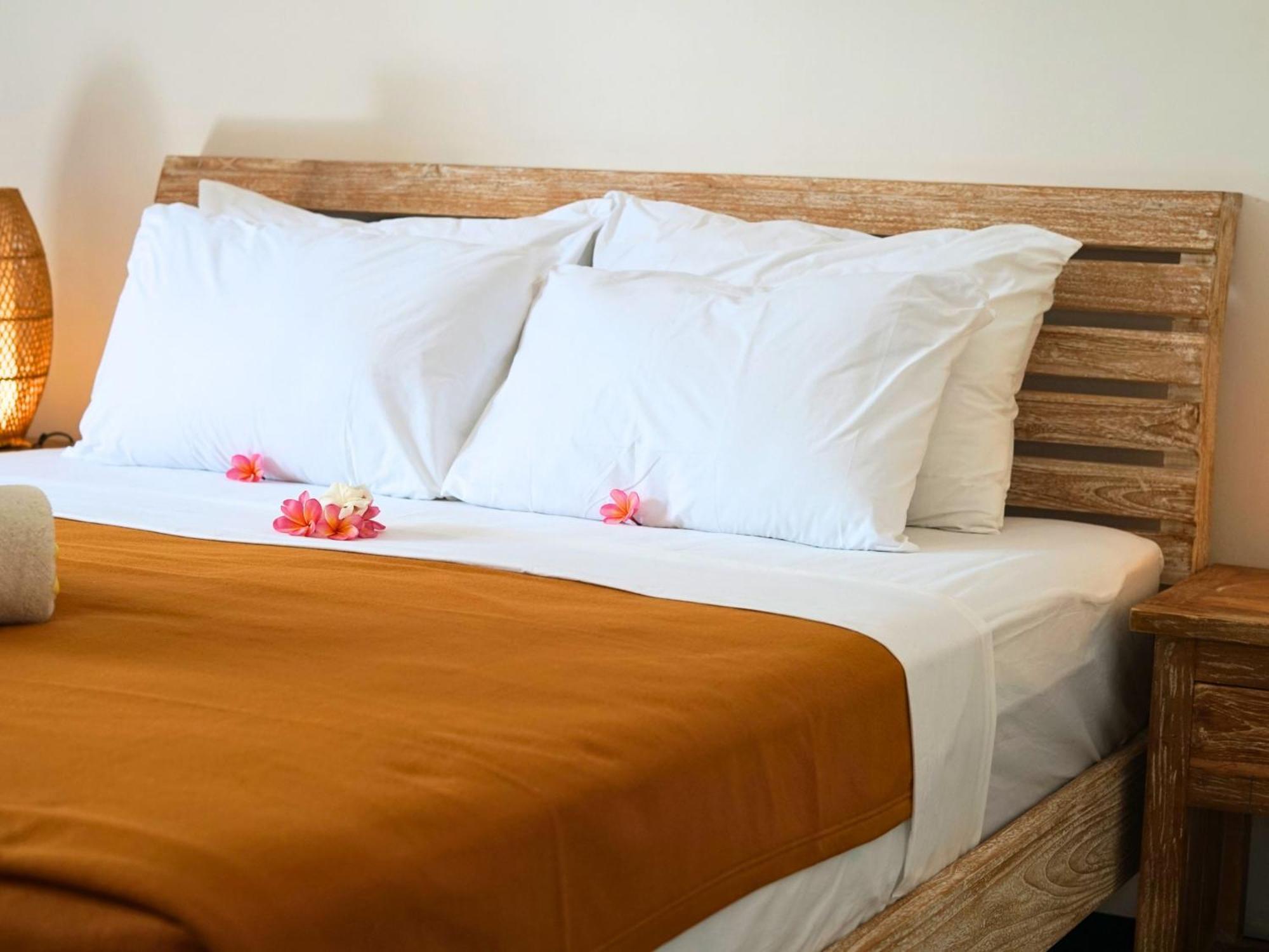 Summer Of Surf Hostel Uluwatu ウンガサン エクステリア 写真