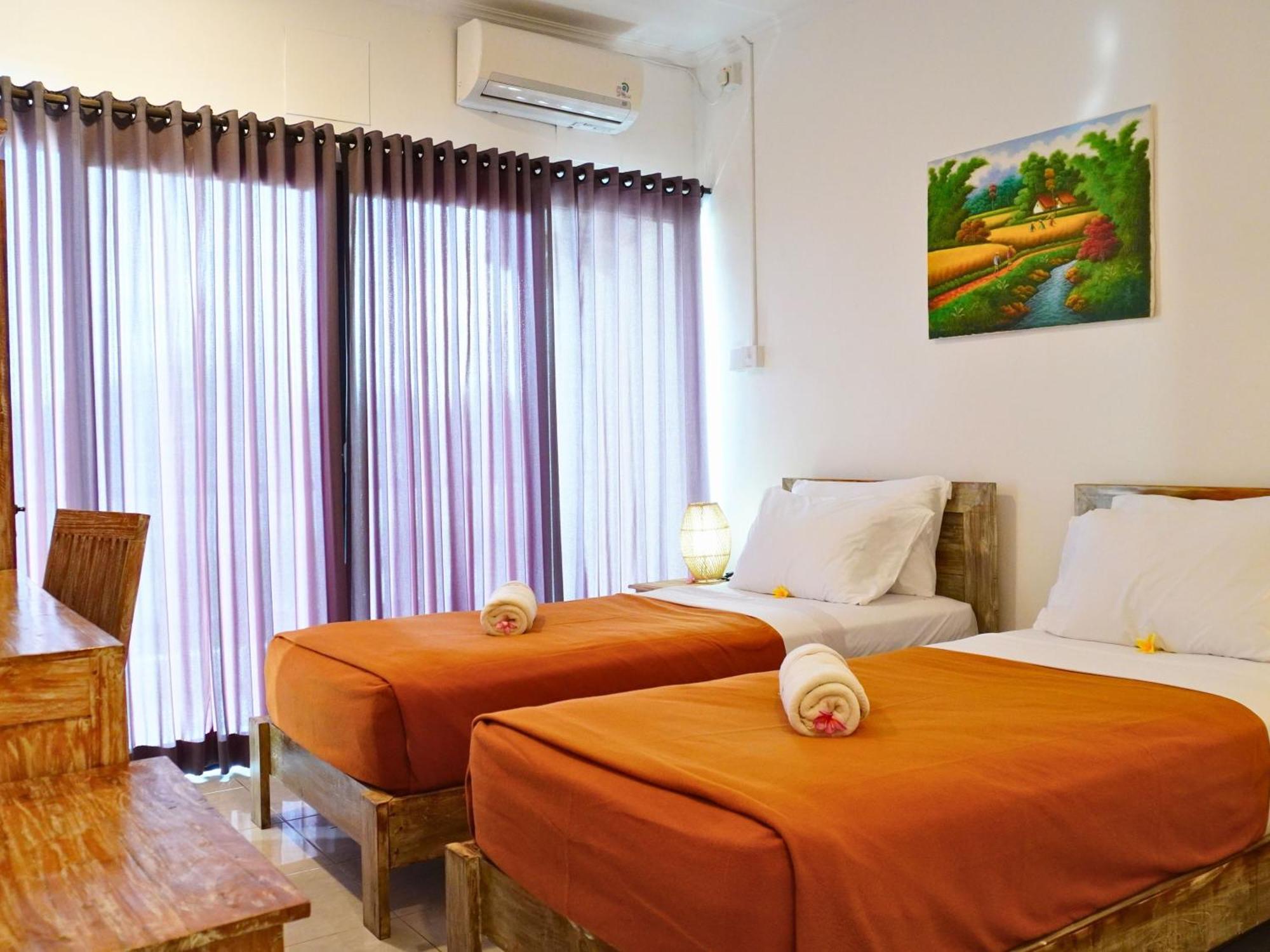 Summer Of Surf Hostel Uluwatu ウンガサン エクステリア 写真