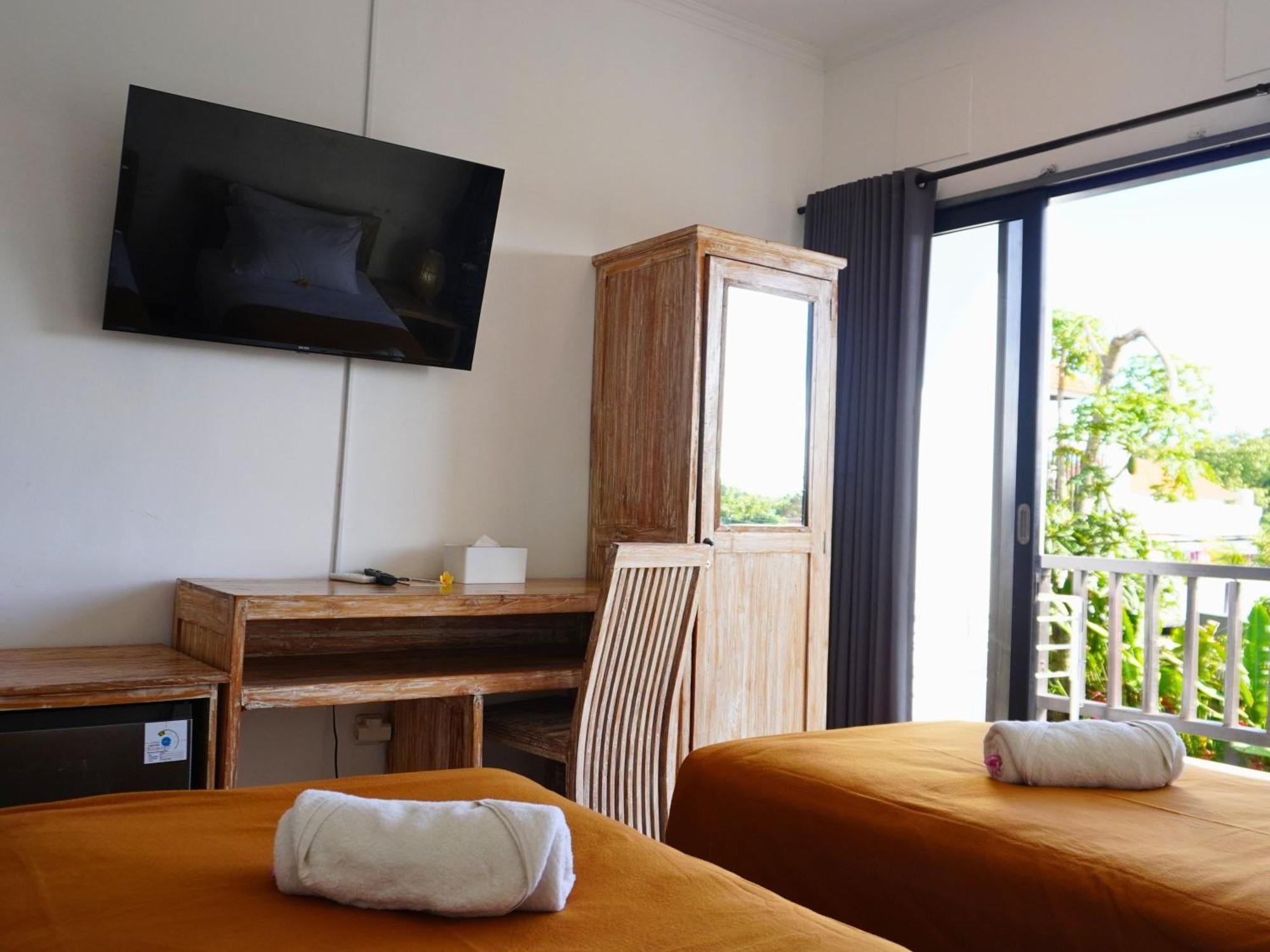 Summer Of Surf Hostel Uluwatu ウンガサン エクステリア 写真