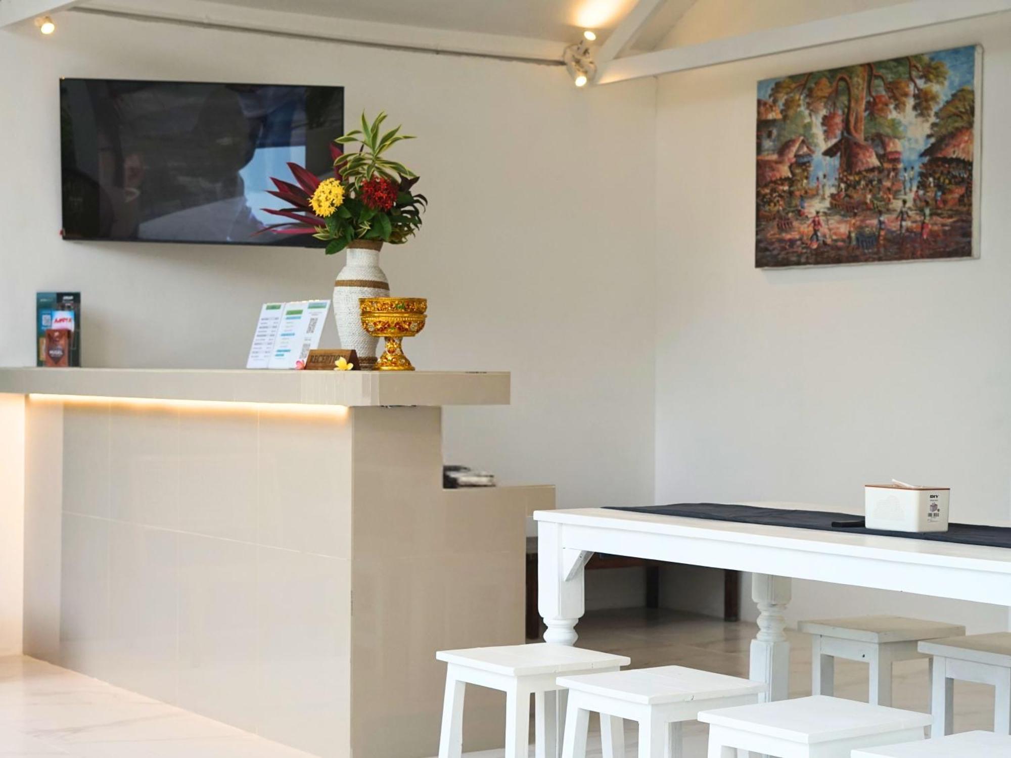 Summer Of Surf Hostel Uluwatu ウンガサン エクステリア 写真
