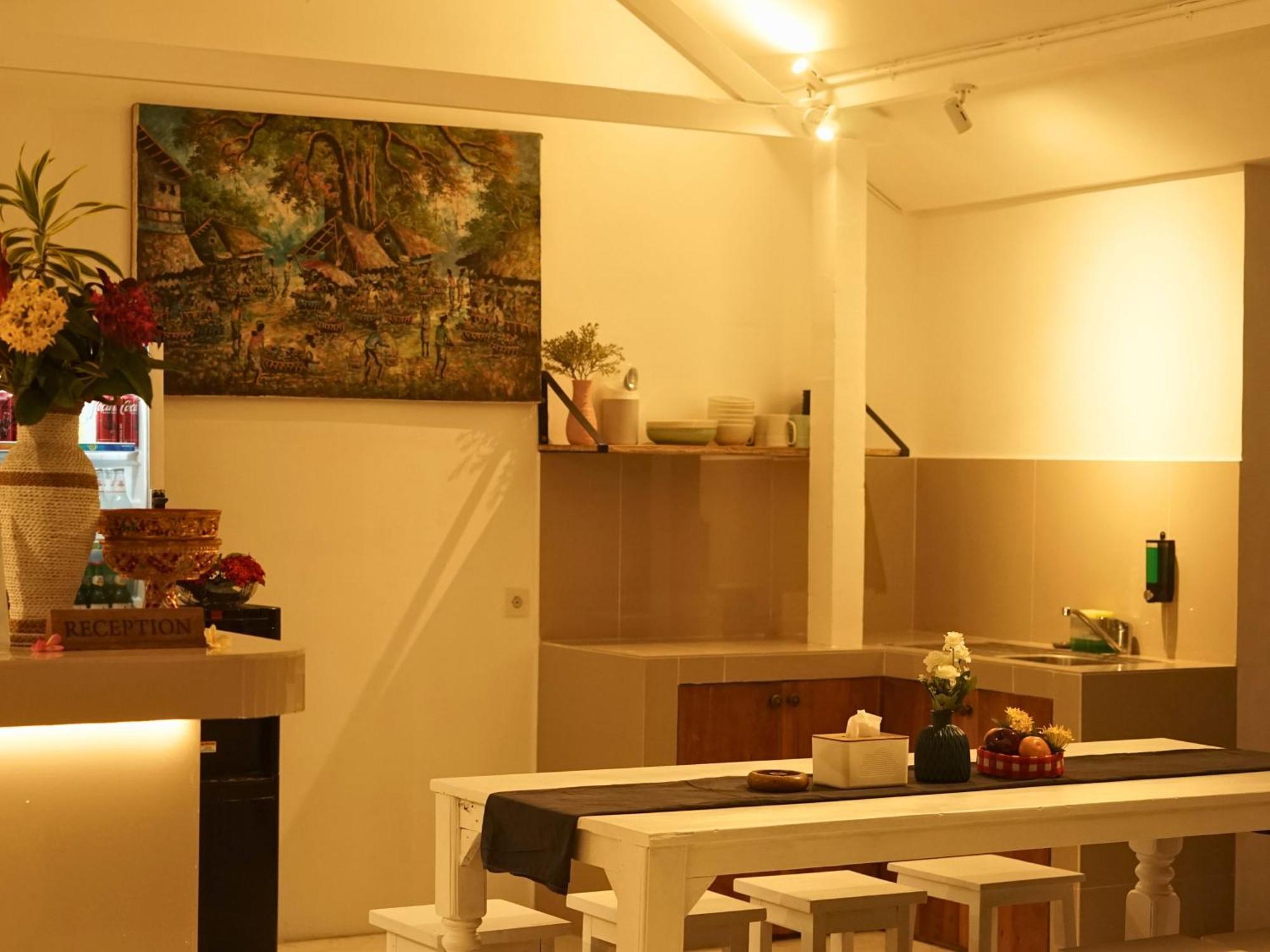 Summer Of Surf Hostel Uluwatu ウンガサン エクステリア 写真