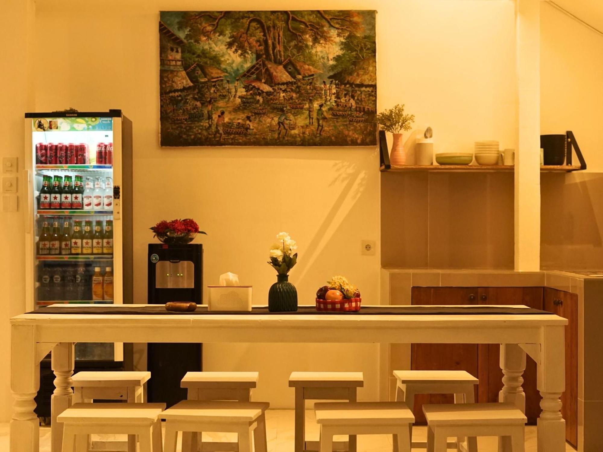 Summer Of Surf Hostel Uluwatu ウンガサン エクステリア 写真